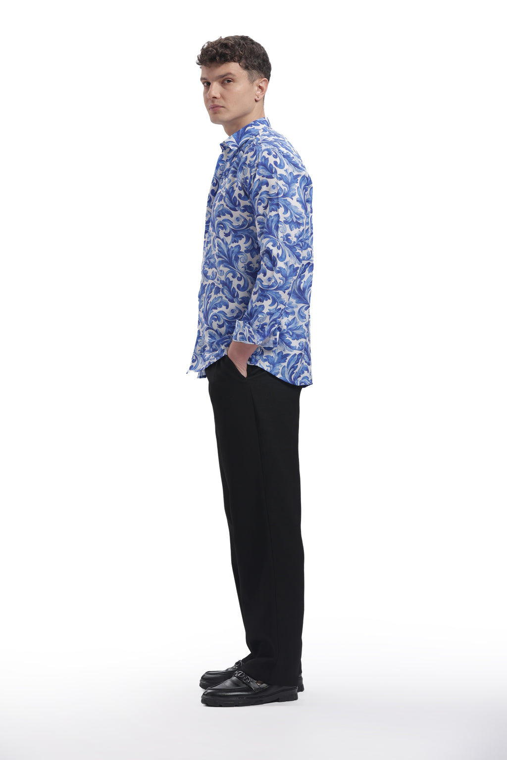 Acanthus Accents I'MHERE Essentials full sleeve shirt