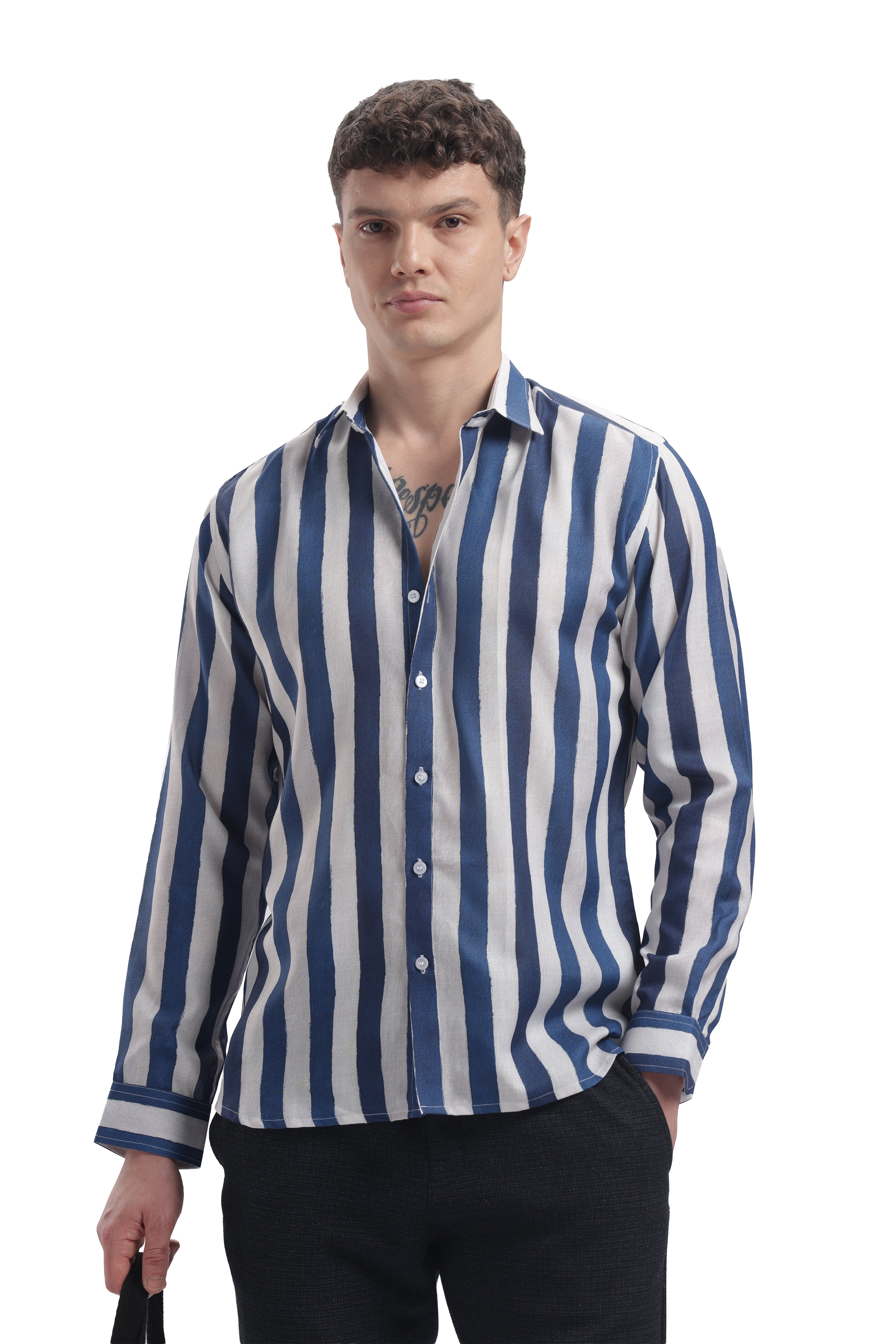 Dull Stripe I'mhere essential shirt