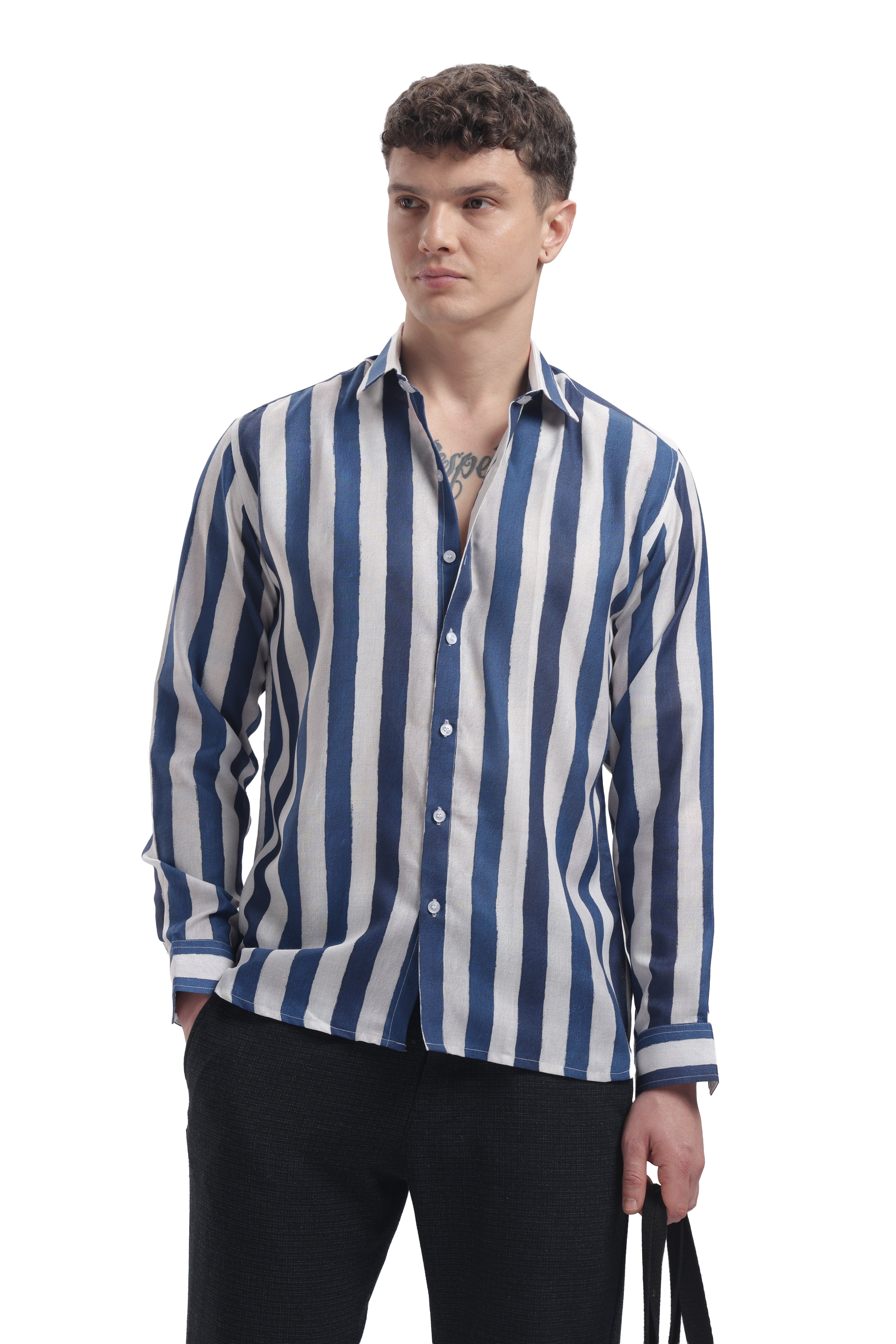 Dull Stripe I'mhere essential shirt