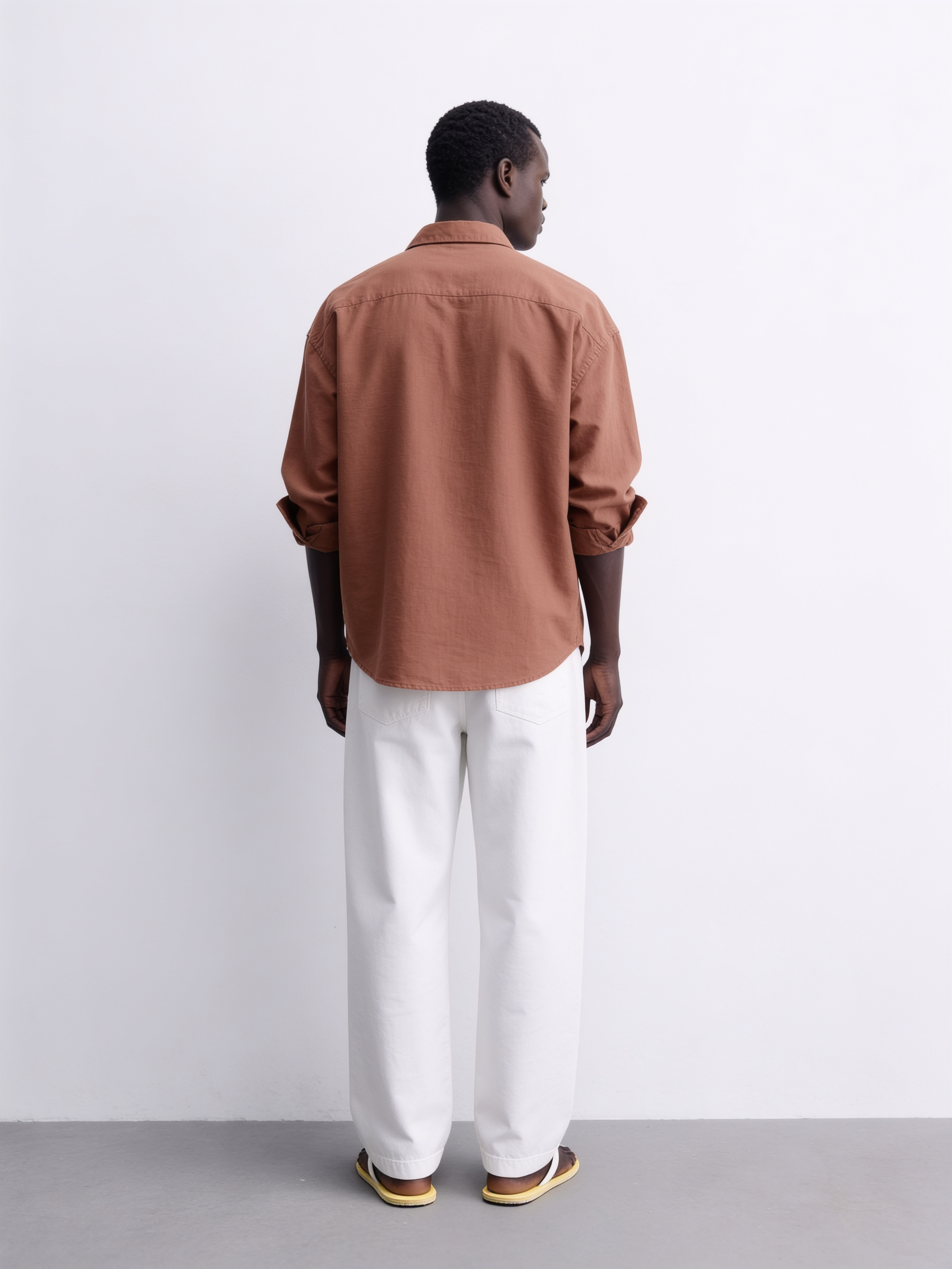 Main Character | Cropped Relaxed-Fit Drop-Shoulder Shirt | Espresso