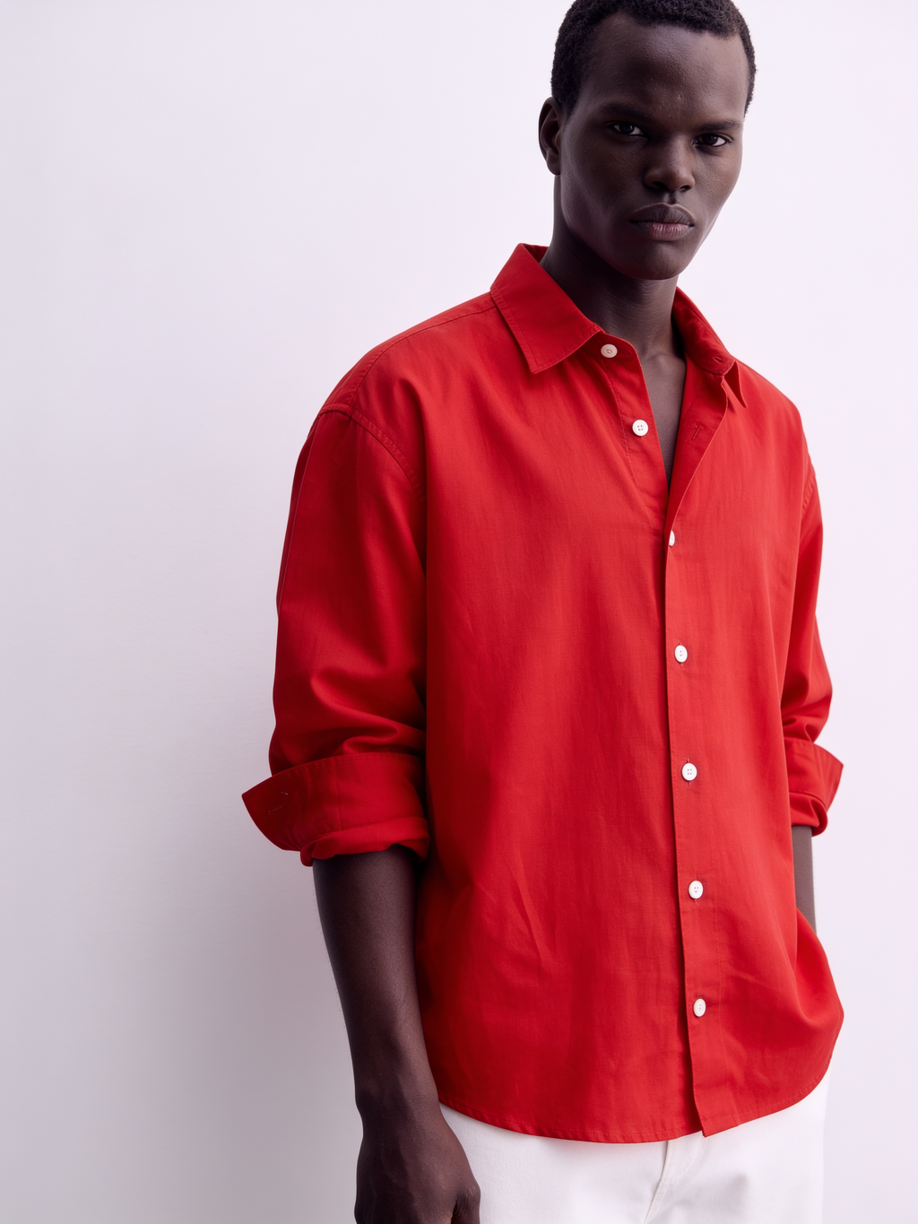 Main Character | Cropped Relaxed-Fit Drop-Shoulder Shirt | Hot Sauce