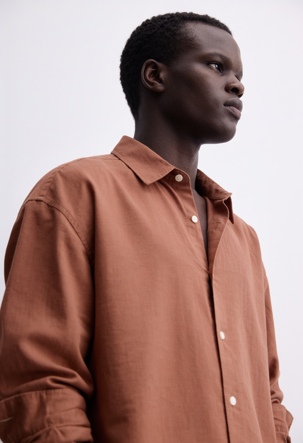 Main Character | Cropped Relaxed-Fit Drop-Shoulder Shirt | Espresso